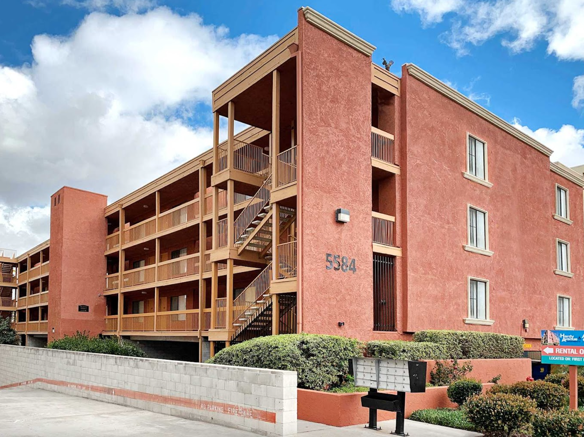 Hardy Avenue Apartments, sdsu, 5584 Hardy Ave, San Diego, CA 92115