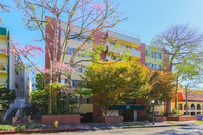 540 Kelton, ucla, 540 Kelton Ave, Los Angeles CA, 90024