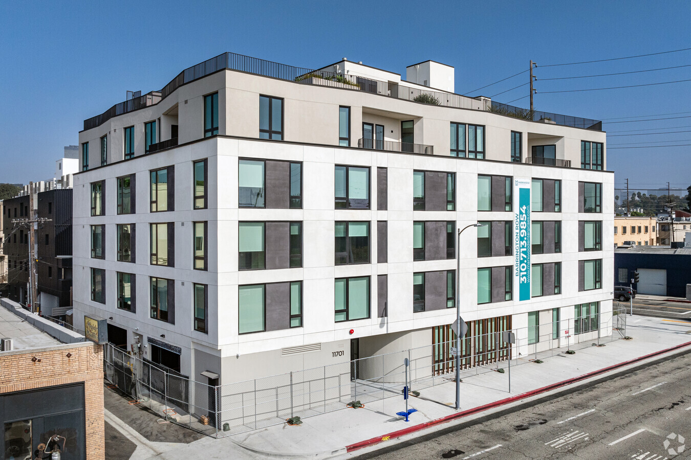 Barrington Row, ucla, 11701 Santa Monica Blvd, Los Angeles, CA 90025, USA