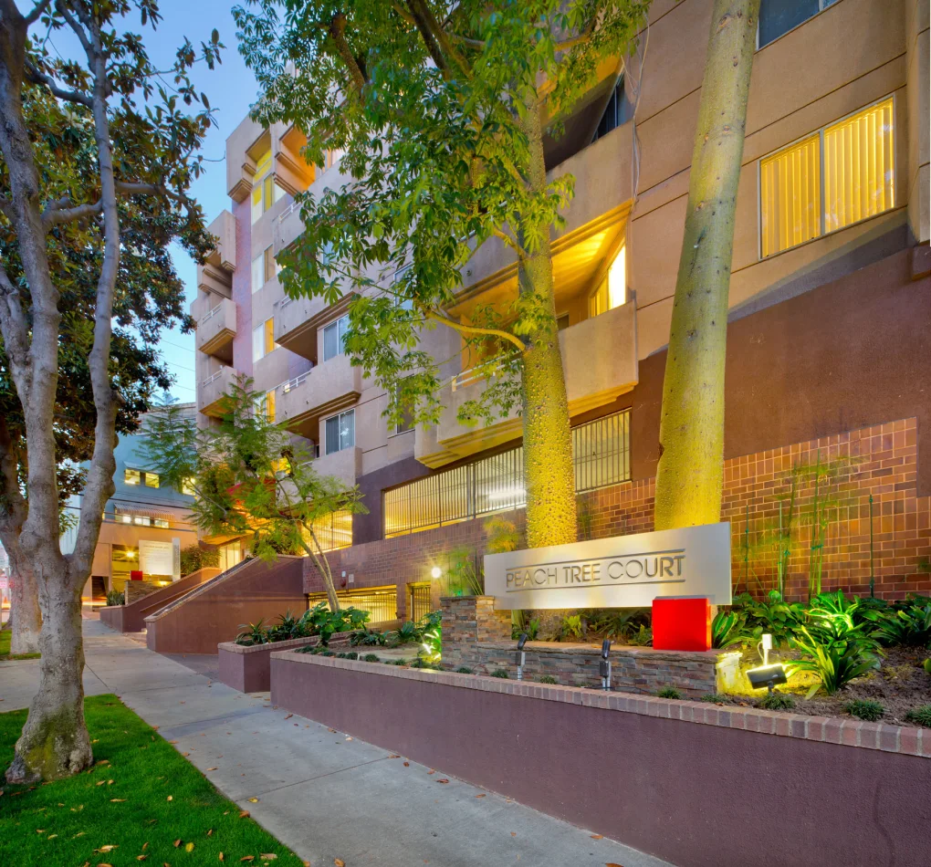 Peach Tree Court , ucla, 10910 Wellworth Ave, Los Angeles, CA 90024, USA
