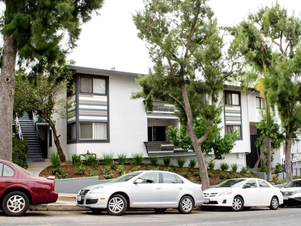 Strathmore Veteran, ucla, 11090 Strathmore Dr, Los Angeles, CA 90024, USA