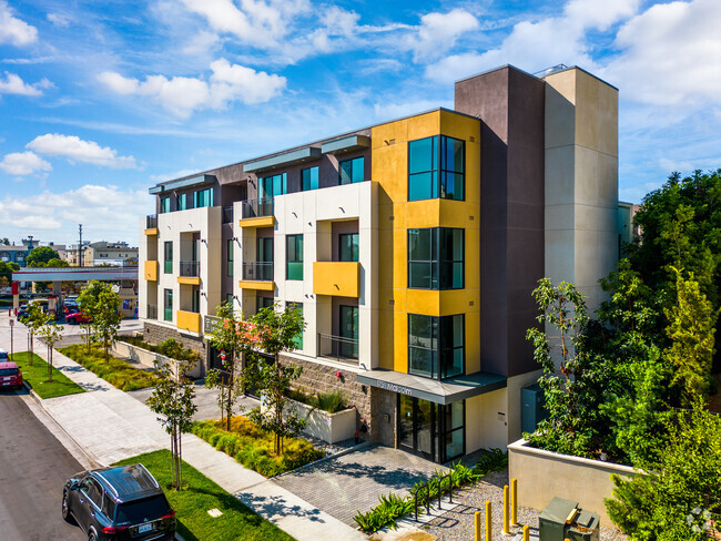 1751 Malcolm Ave, ucla, 1751 Malcolm Ave, Los Angeles, CA 90024, USA