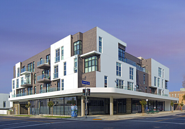 The SW by CLG, ucla, 1947 Sawtelle Blvd, Los Angeles, CA 90025, USA