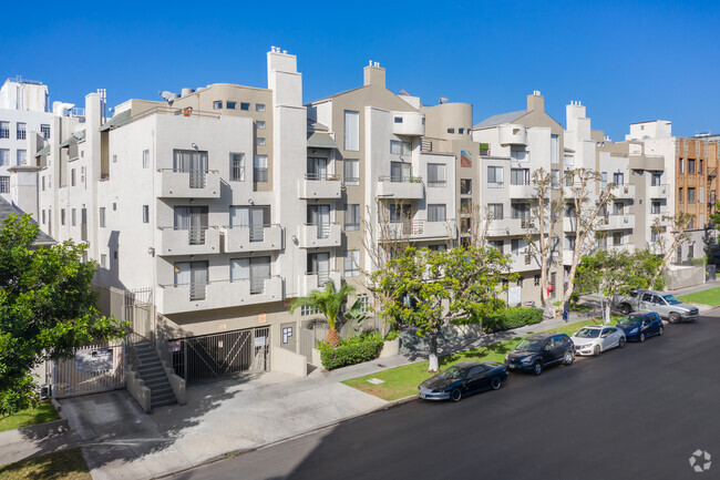 825 S. Hobart Blvd., usc, 825 S Hobart Blvd, Los Angeles, CA 90005, USA