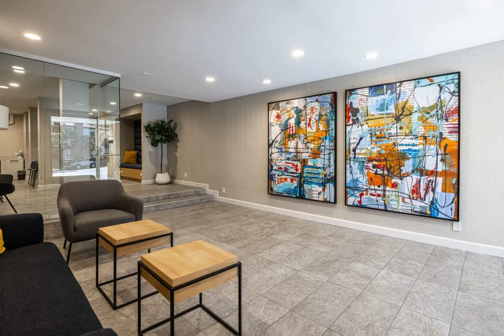 Westwood Village Apartments, ucla, 1033 Hilgard Avenue, Los Angeles, CA 90024