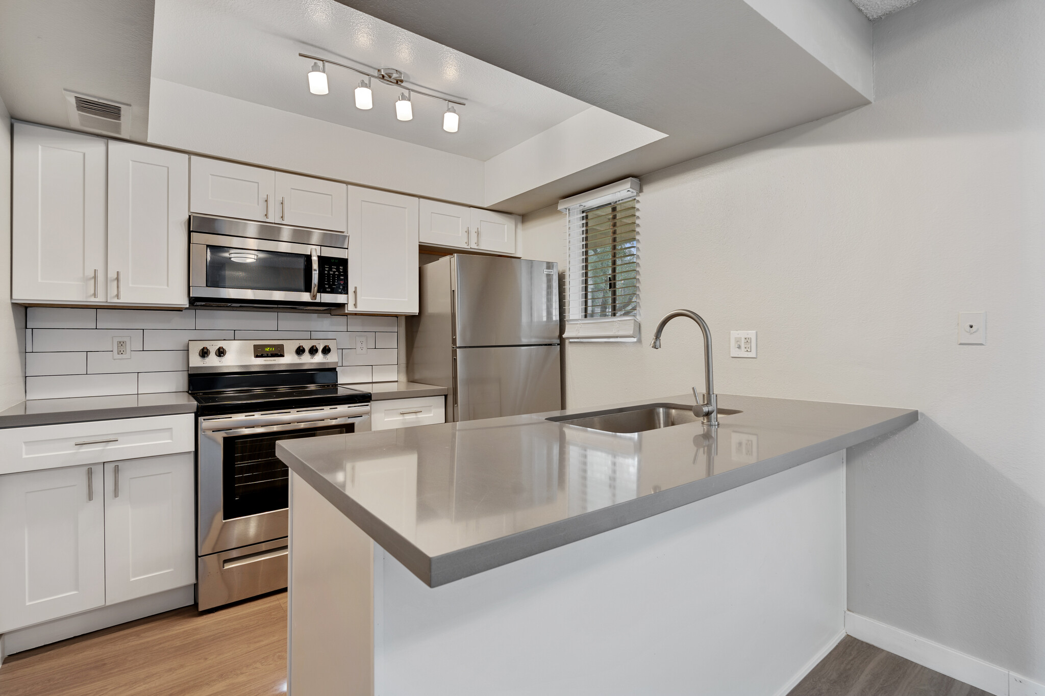 Sono Tempe, asu, 4130 S Mill Ave, Tempe, AZ 85282, USA