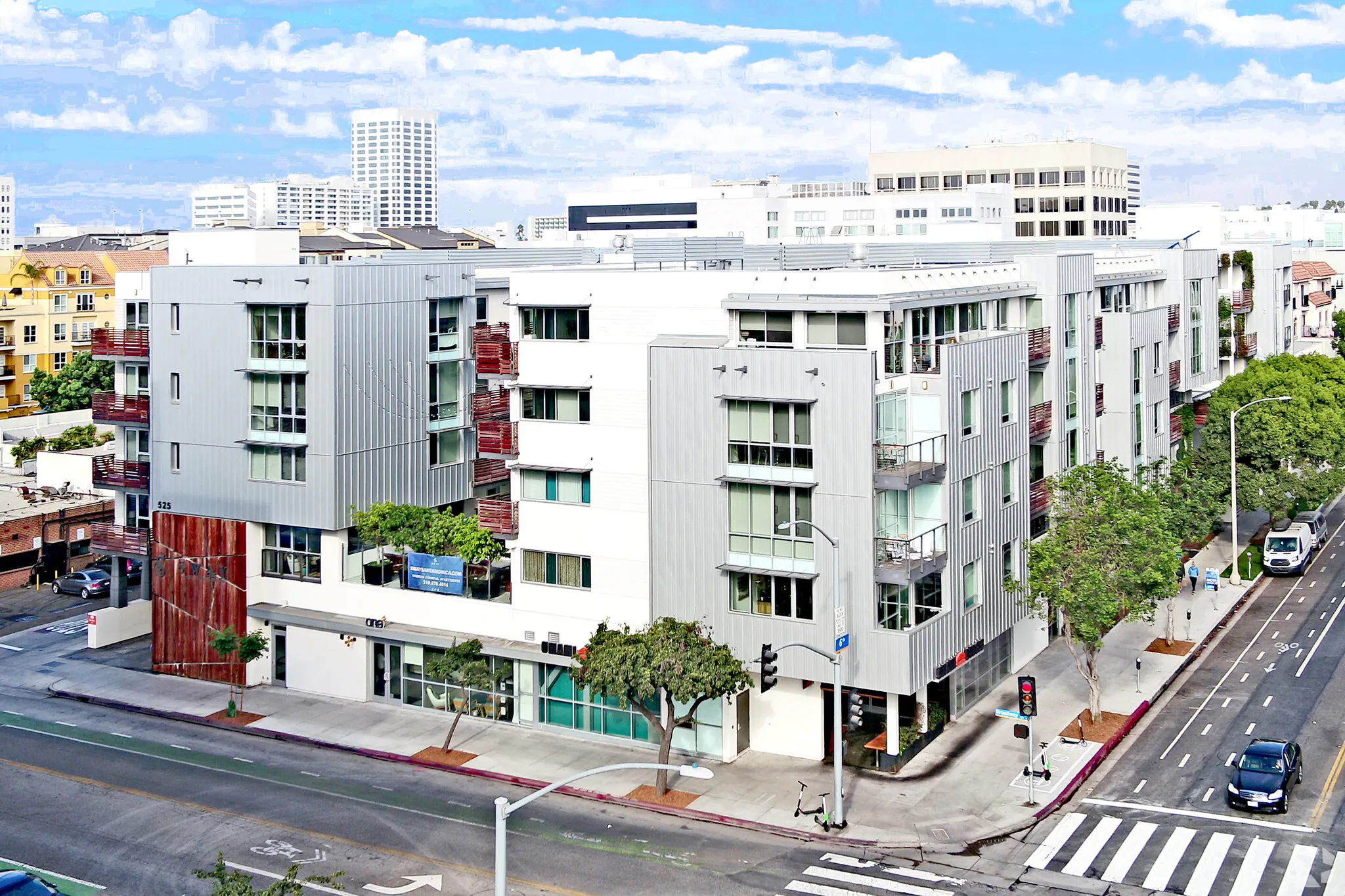 Sway, smc, 525 Broadway, Santa Monica, CA 90401, USA