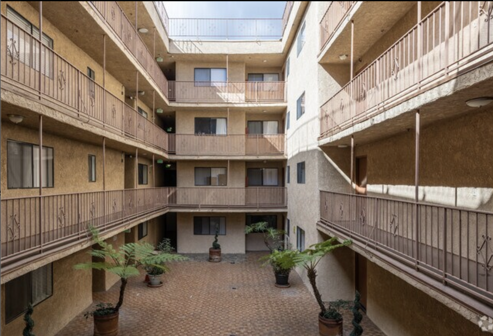 516 Glenrock Avenue, ucla, 516 Glenrock Ave, Los Angeles, CA 90024, USA, Photo:1