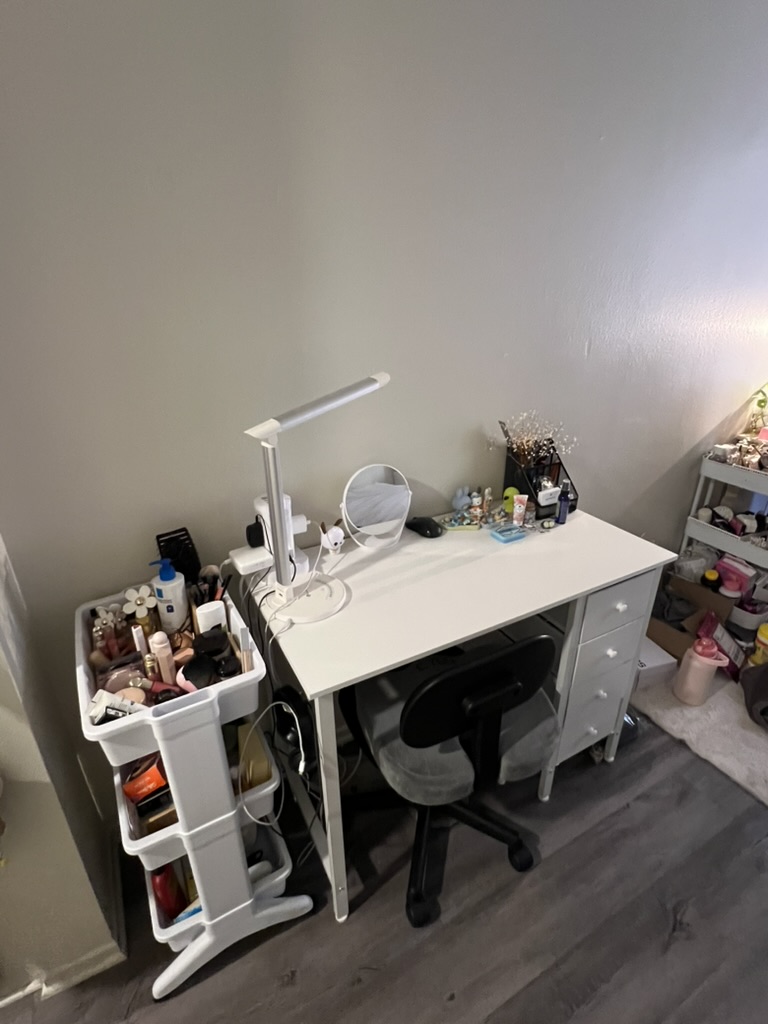 Subletting a spot in a 2bed/2bath apartment at UCLA , ucla, 747 Gayley Ave, Los Angeles, CA 90024, USA, Photo:6