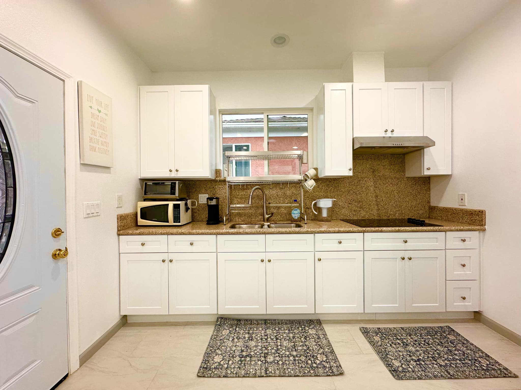 Hai's room for rent, ucla, 11301 Graham Pl, Los Angeles, CA 90064, USA