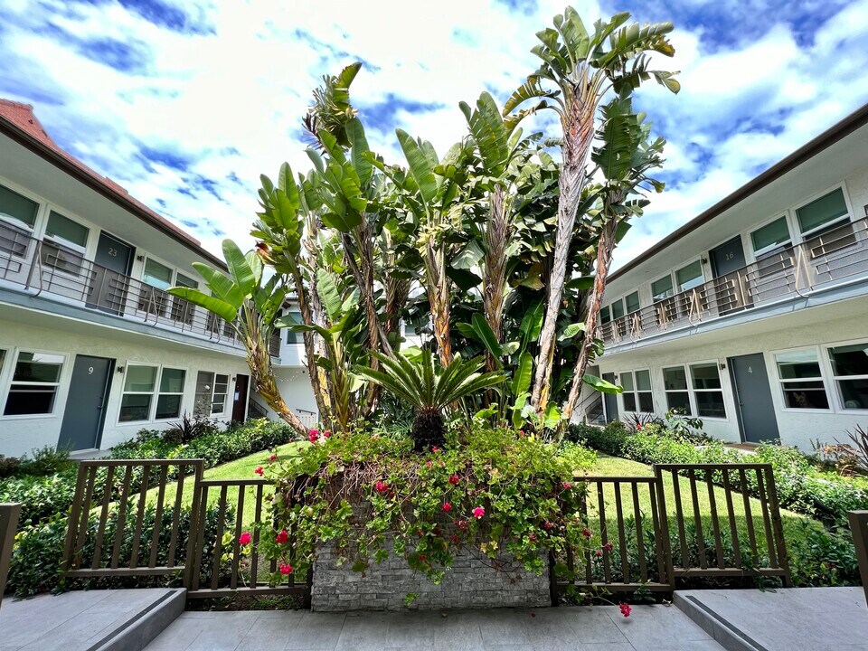 1015 3rd St, smc, 1015 3rd St, Santa Monica, CA 90403, USA
