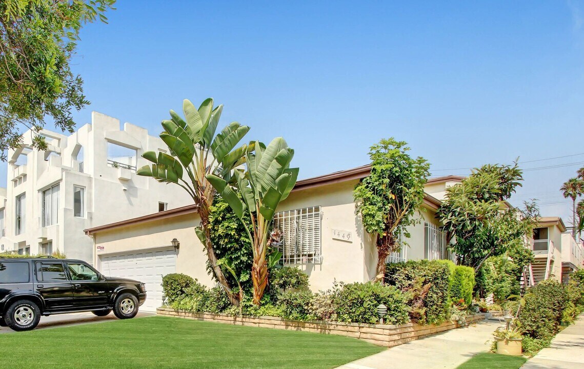 1449 Princeton St Unit 3, smc, 1449 Princeton St, Santa Monica, CA 90404, USA
