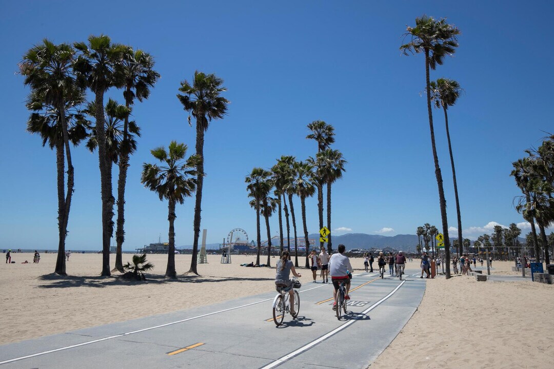 1420 5th St Unit FL4-ID207, smc, 1420 5th St, Santa Monica, CA 90401, USA
