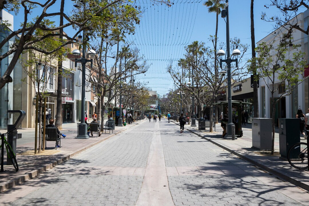 1410 5th St Unit FL3-ID144, smc, 1410 5th St, Santa Monica, CA 90401, USA