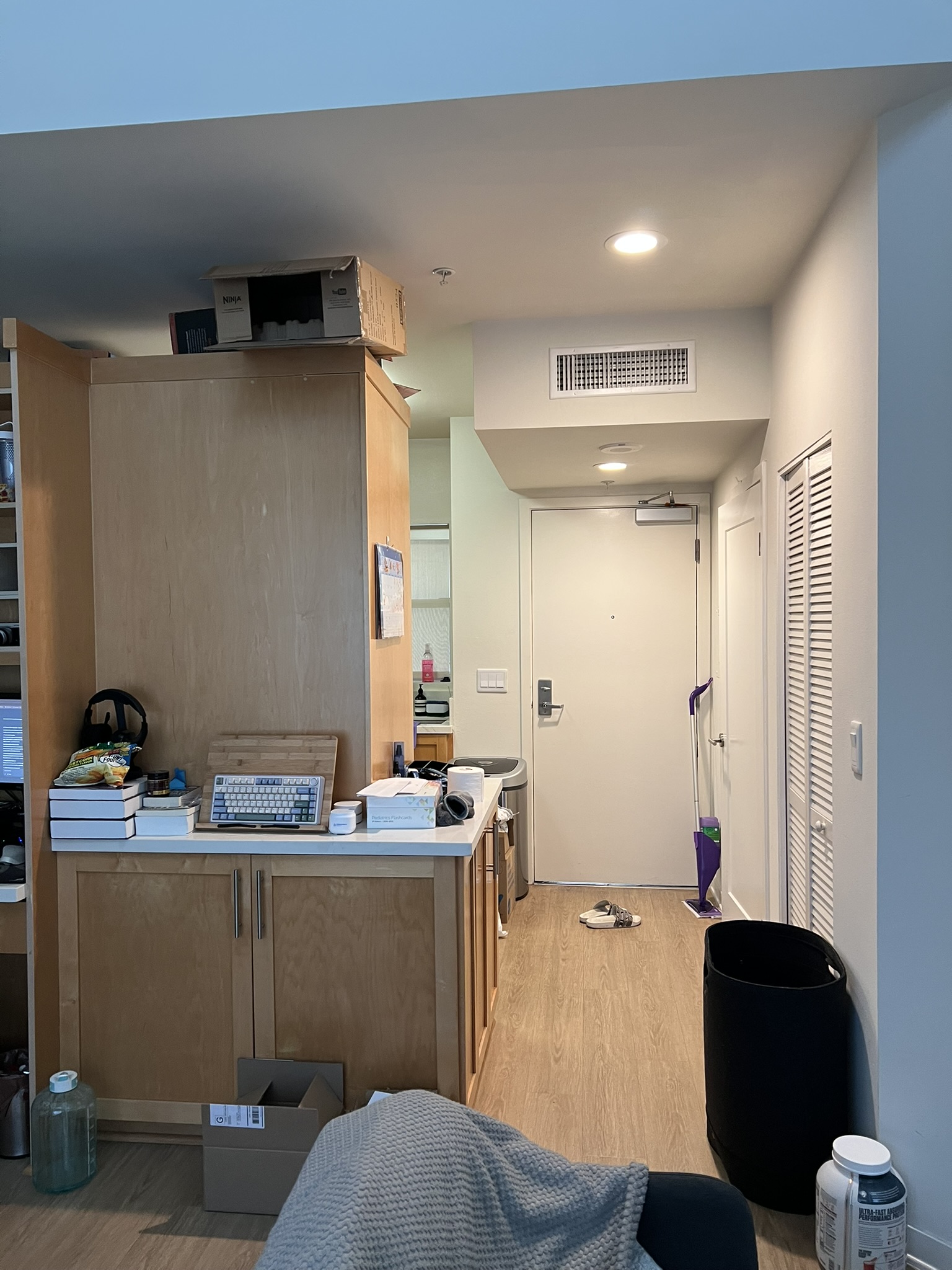 Arrive West, ucla, 1759 Beloit Ave, Los Angeles, CA 90025, USA, Photo:1