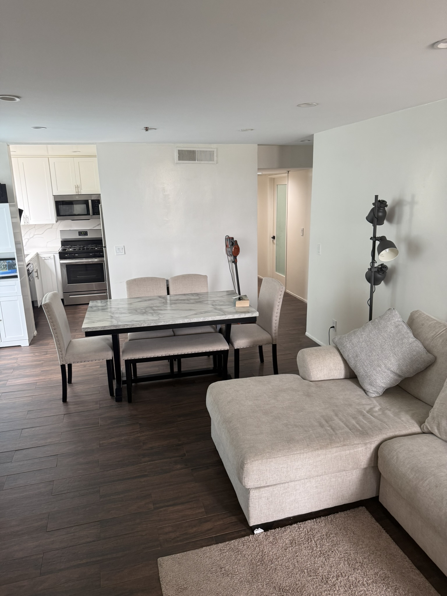 Spot in Double, ucla, 507 Glenrock Ave, Los Angeles, CA 90024, USA, Photo:4