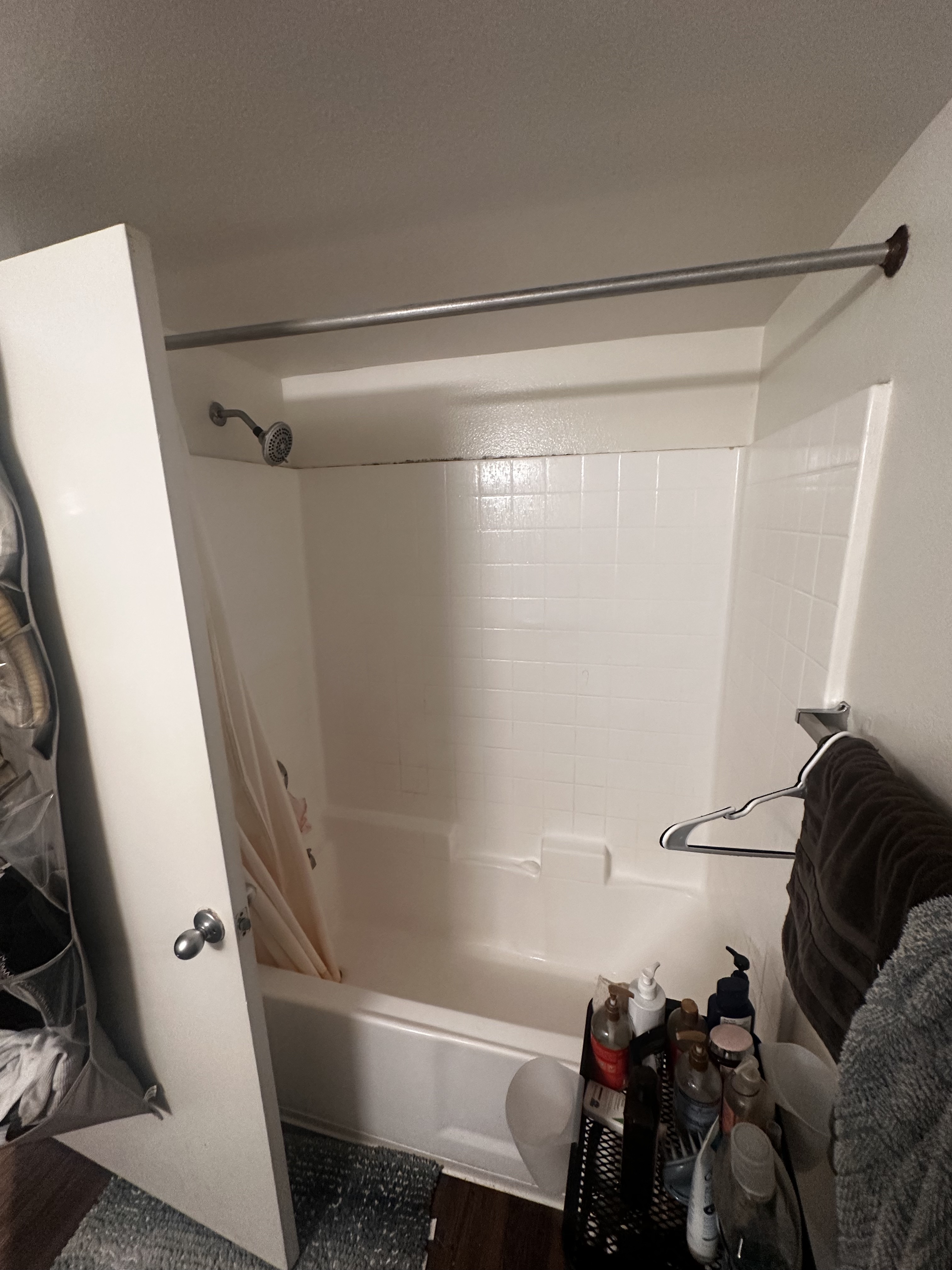Apartment 2 bed 2 bath Shared with one person, ucla, 433 Midvale Ave, Los Angeles, CA 90024, USA, Photo:3