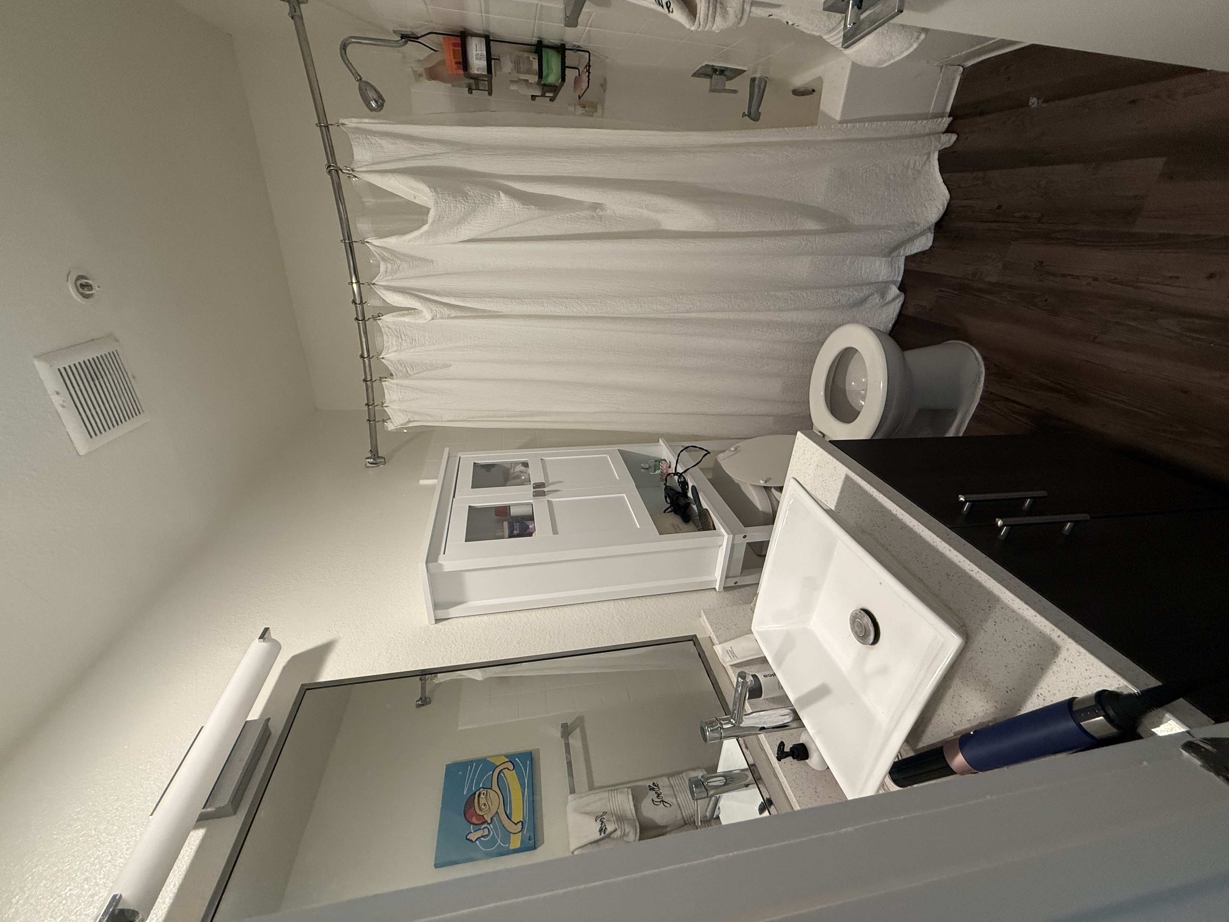 Atrium apartments Fall Sublet, ucla, 10965 Strathmore Dr, Los Angeles, CA 90024, USA, Photo:6