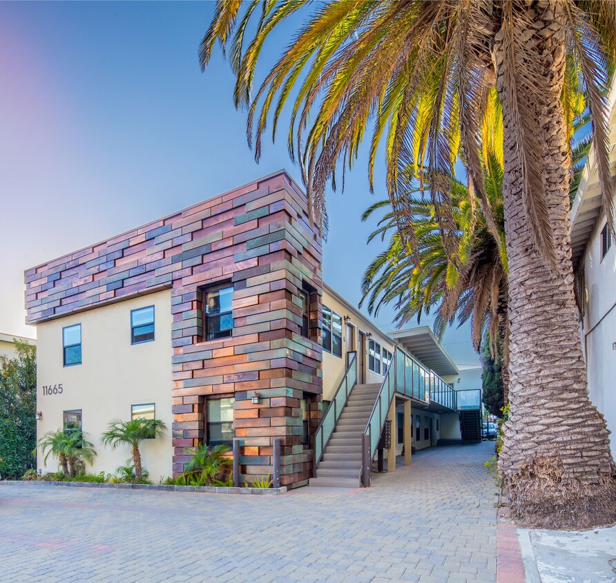 11665 Mayfield Ave, Los Angeles, CA 90049, ucla, 11665 Mayfield Ave, Los Angeles, CA 90049