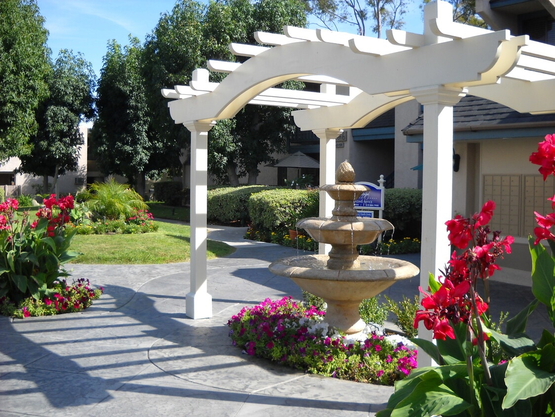Village Apartments, sdsu, 5500 Morro Way, La Mesa, CA 91942