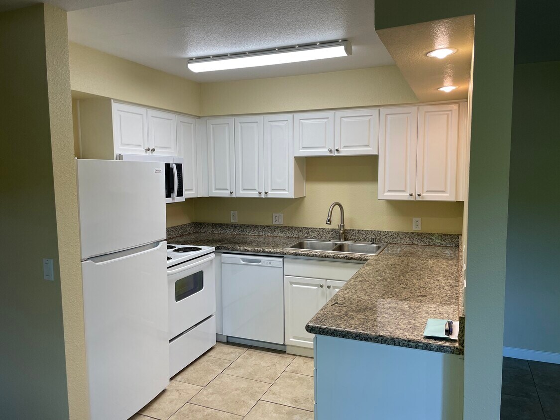6911 Alvarado Rd, sdsu, 6911 Alvarado Rd, San Diego, CA 92120