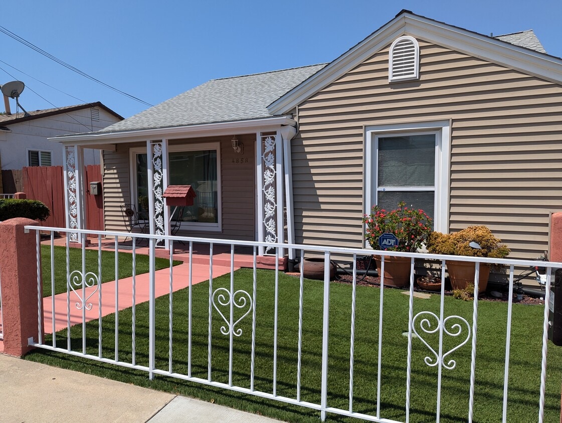 4858 70th St, sdsu, 4858 70th St, San Diego, CA 92115