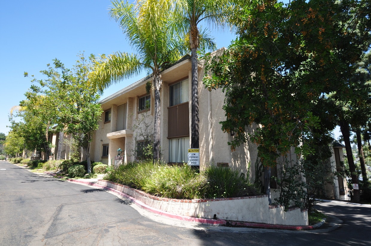 La Cuesta Apartments, sdsu, 7272 Saranac St, La Mesa, CA 91942