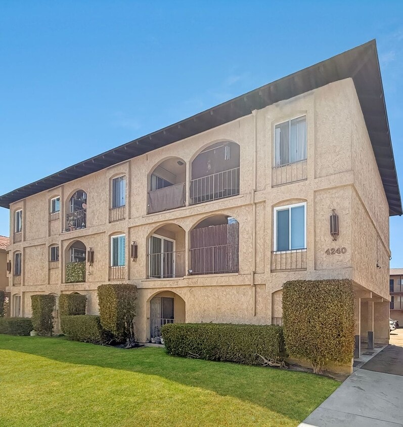 4240 Menlo Ave, sdsu, 4240 Menlo Ave, San Diego, CA 92115