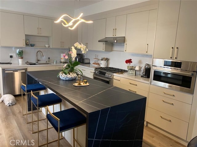 10 Tahoe, uci, 10 Tahoe, Irvine, CA 92612