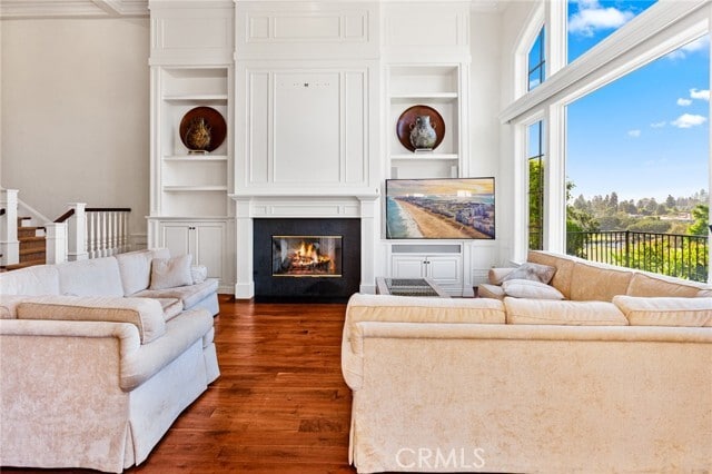 8 Rue Verte, uci, 8 Rue Verte, Newport Beach, CA 92660