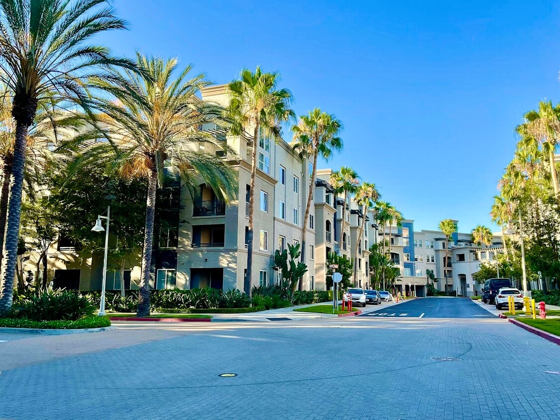 1112 Scholarship, uci, 1112 Scholarship, Irvine, CA 92612