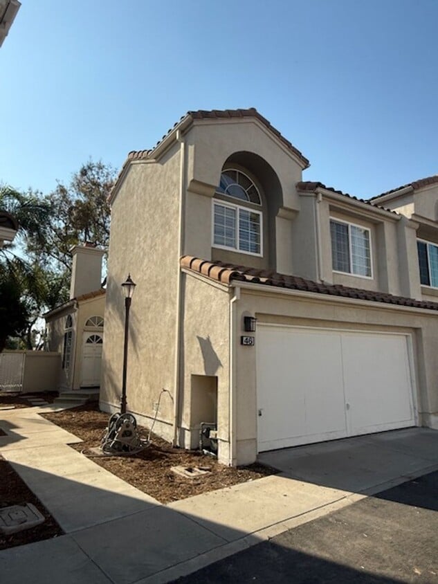46 Almador Dr, uci, 46 Almador Dr, Irvine, CA 92614
