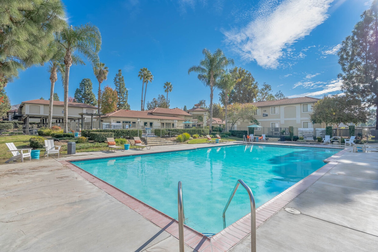 Berkdale Apartments, ucr, 1234 W Blaine St, Riverside, CA 92507