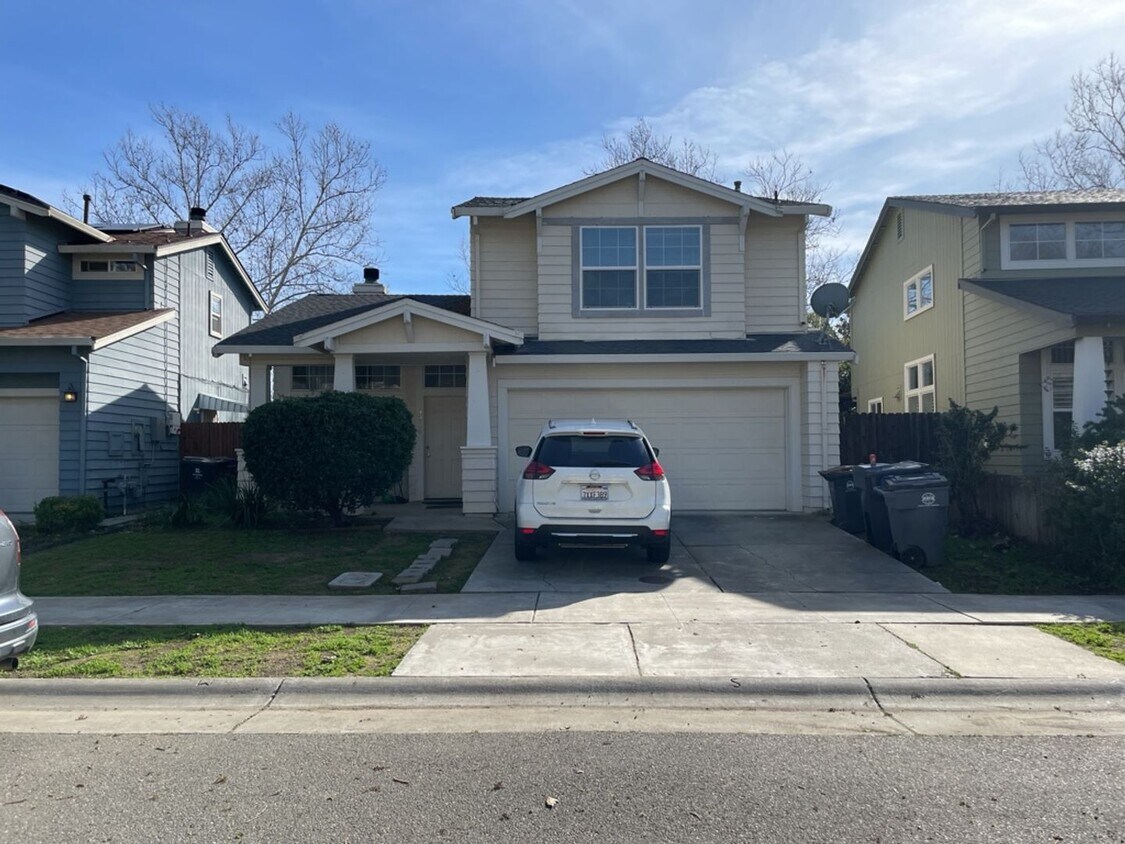 2266 Halsey Cir, ucd, 2266 Halsey Cir, Davis, CA 95618