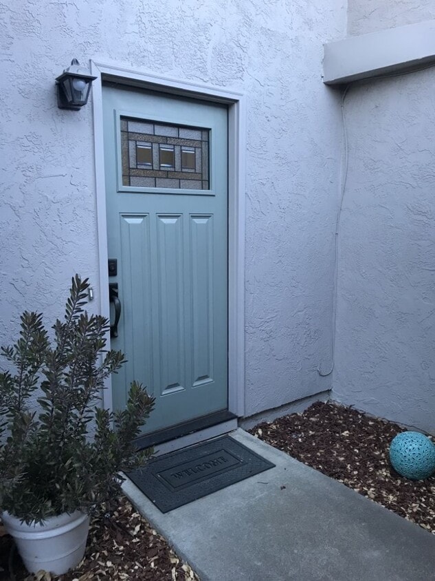 3215 Bermuda Ave, ucd, 3215 Bermuda Ave, Davis, CA 95616