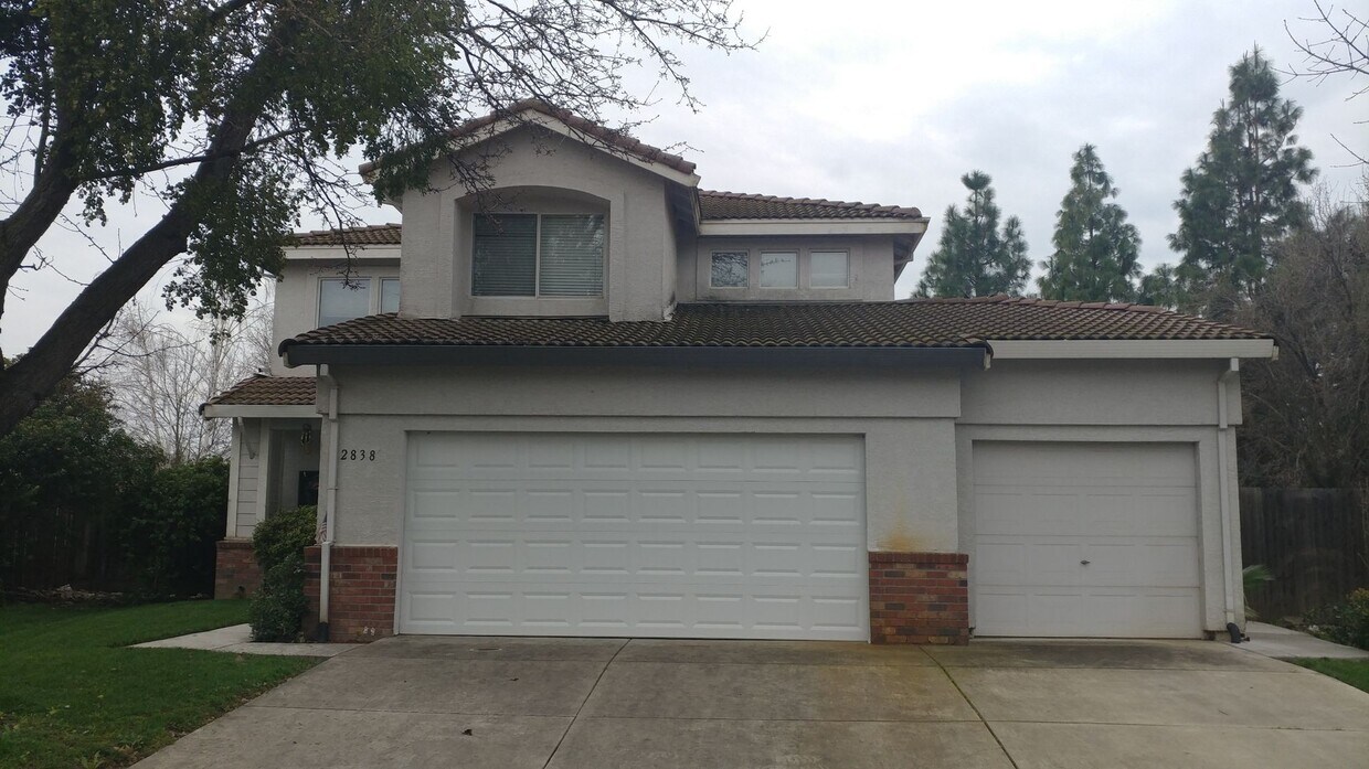 2838 Mallorca Ln, ucd, 2838 Mallorca Ln, Davis, CA 95618