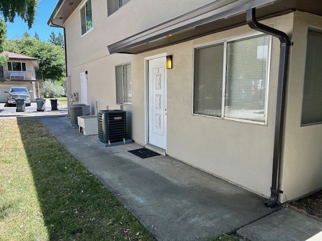 1703 Donner Ave, ucd, 1703 Donner Ave, Davis, CA 95618