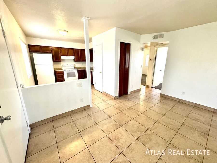 111 N Phyllis Unit 202, asu, 111 N Phyllis, Mesa, AZ 85201