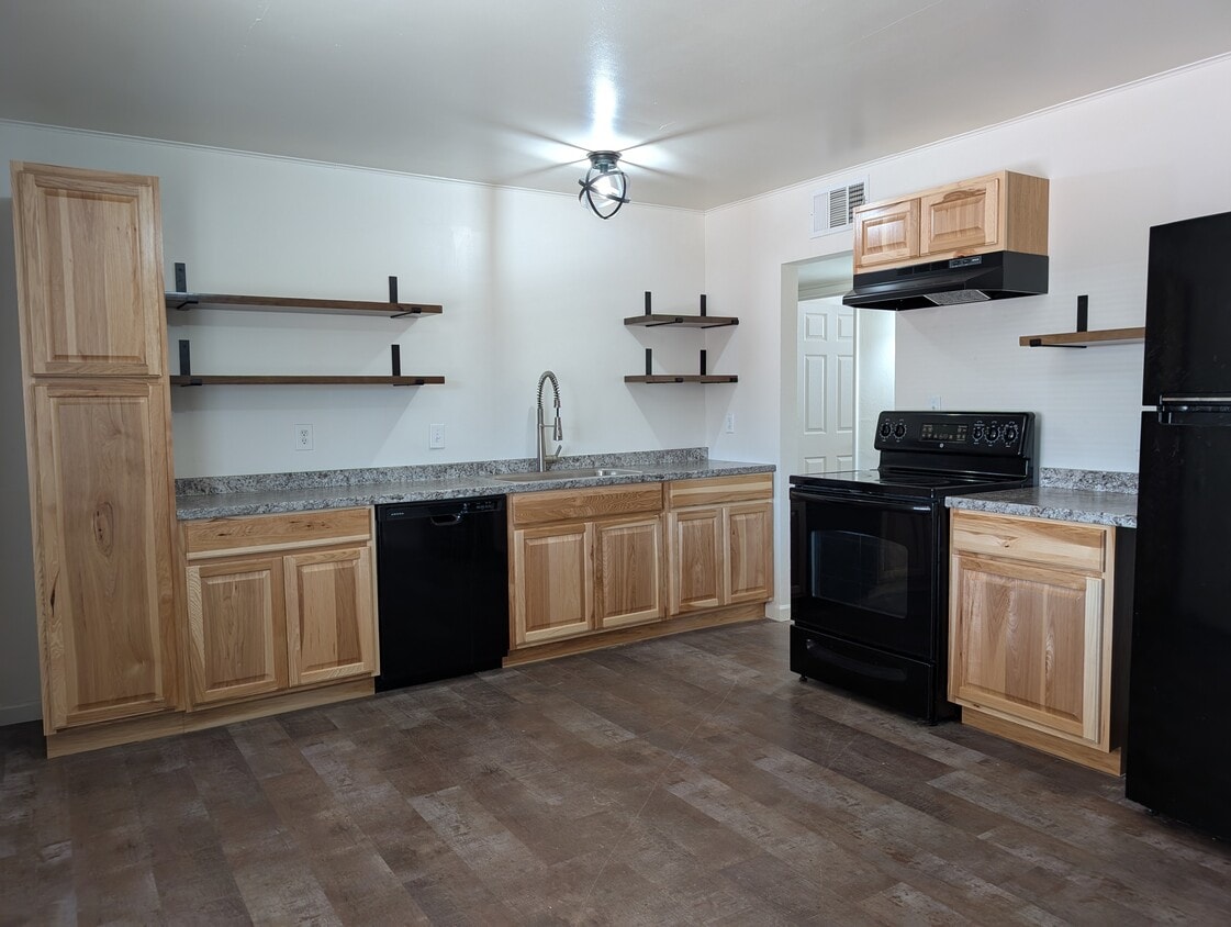 1812 S Hardy Dr, asu, 1812 S Hardy Dr, Tempe, AZ 85281
