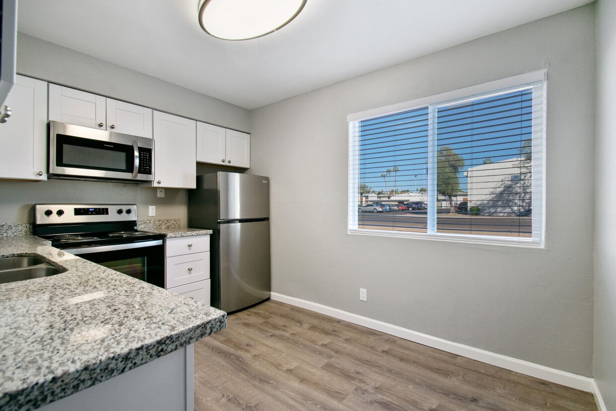 740 W University Dr, asu, 740 W University Dr, Tempe, AZ 85281