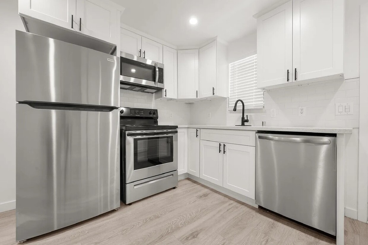 858 W El Repetto Dr, csula, 858 W El Repetto Dr, Monterey Park, CA 91754