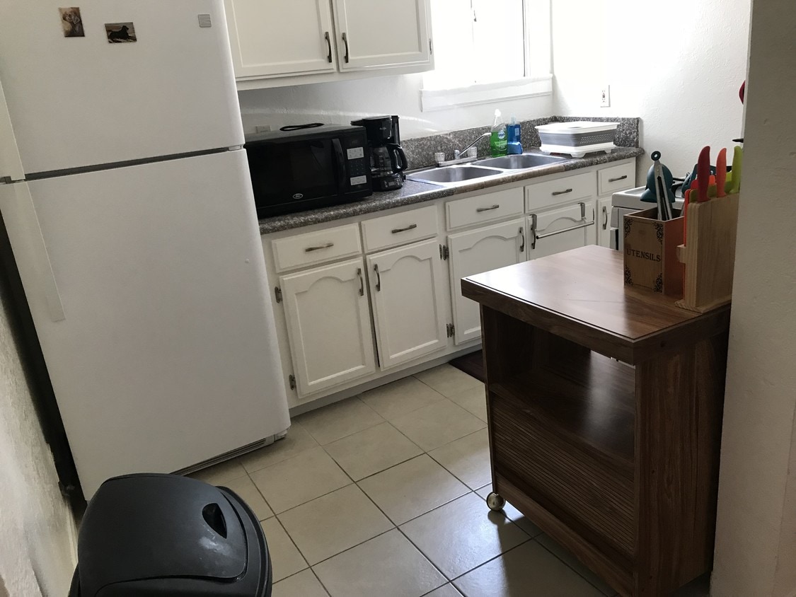 2639 Dobinson St, csula, 2639 Dobinson St