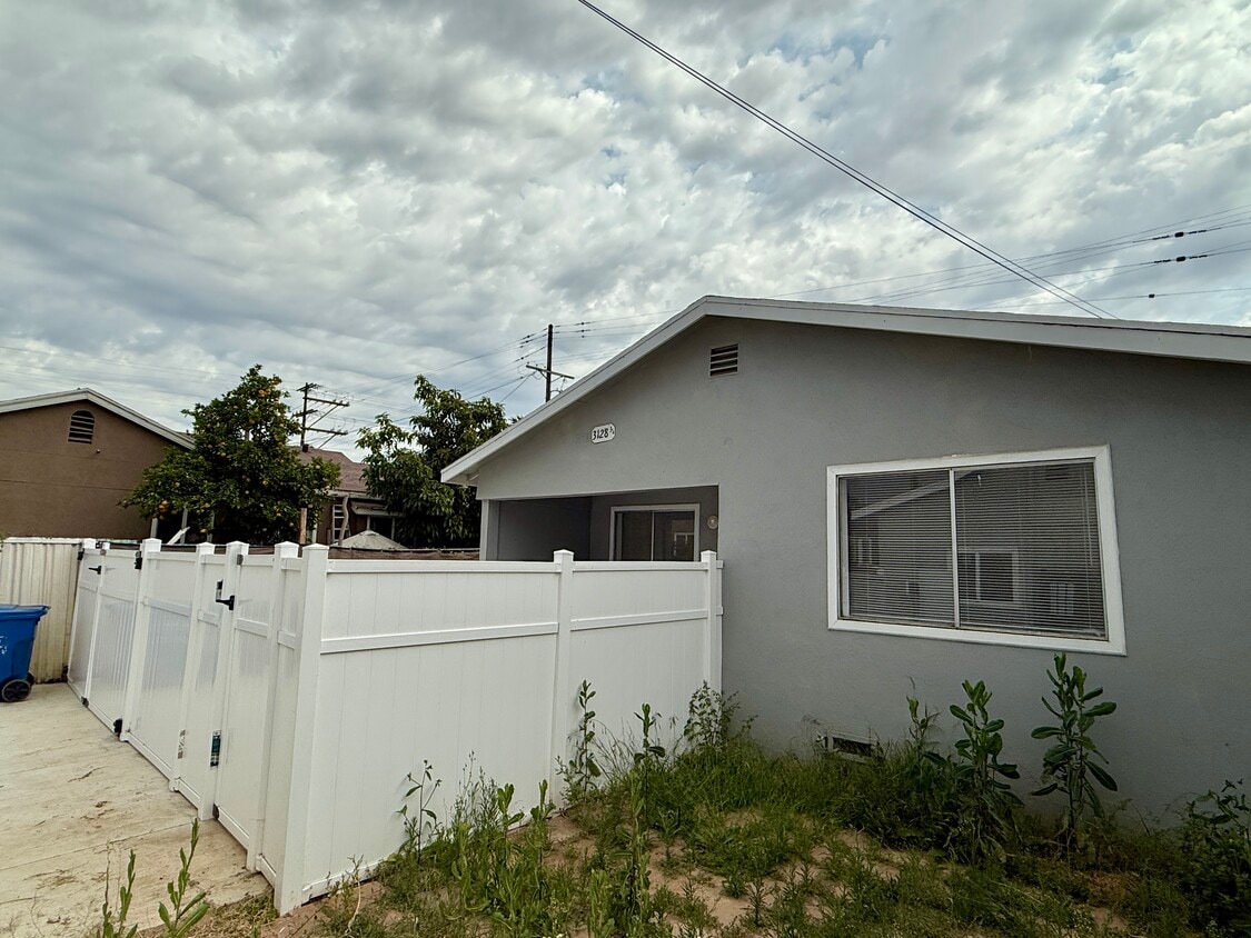3128 E 1st St, csula, 3128 E 1st St, Los Angeles, CA 90063