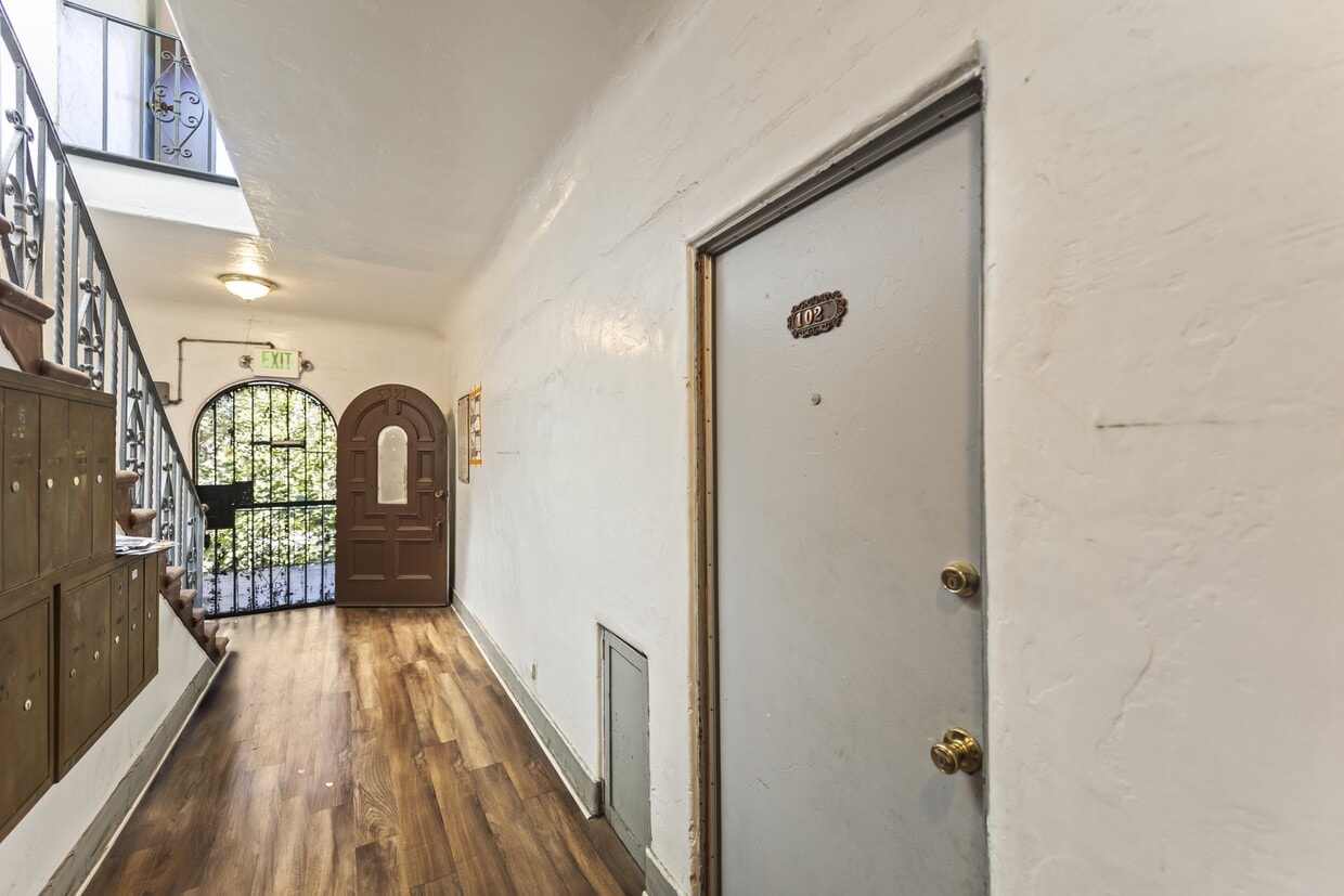 5391 Huntington Dr N, csula, 5391 Huntington Dr N, Los Angeles, CA 90032