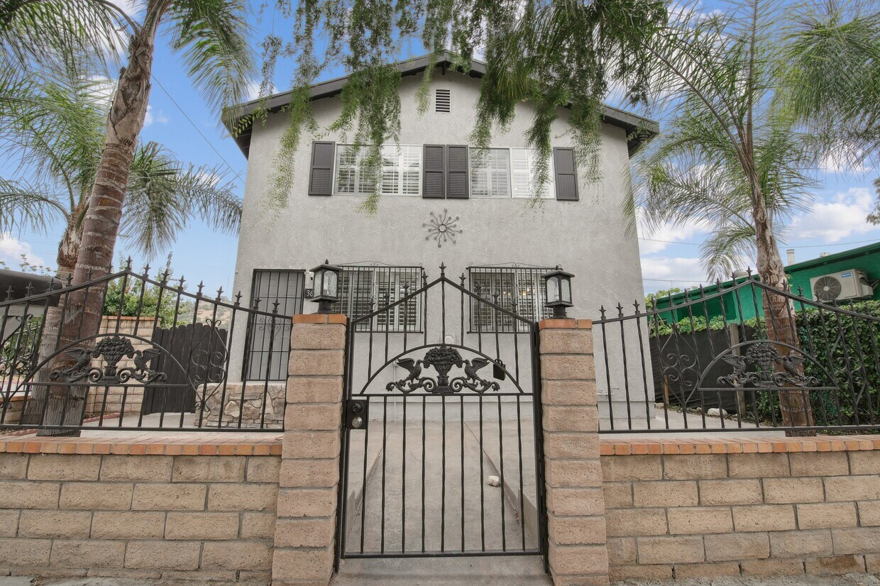 3628 Arroyo Seco Ave, csula, 3628 Arroyo Seco Ave, Los Angeles, CA 90065, United States