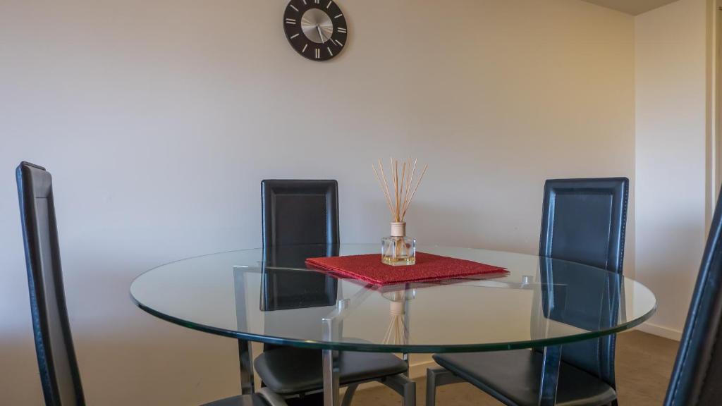 1 Bedroom Premier Apartment with River View