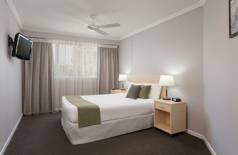 Deluxe One Bedroom Suite