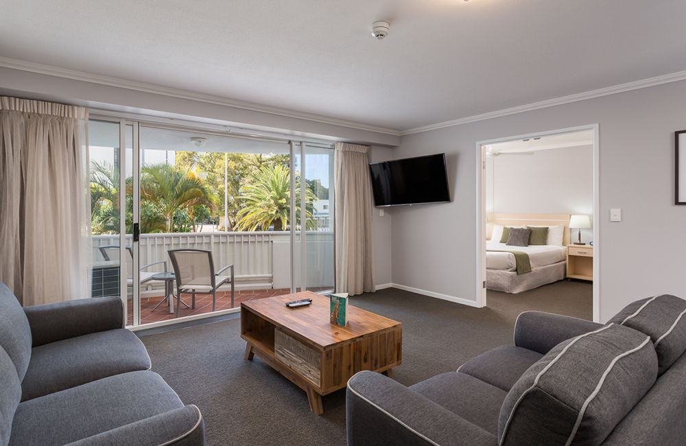 Deluxe One Bedroom Suite