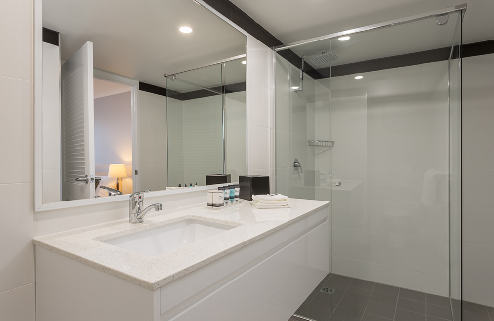 Deluxe One Bedroom Suite