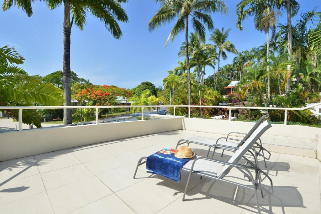 Sun Deck 2 Bedroom Apartment